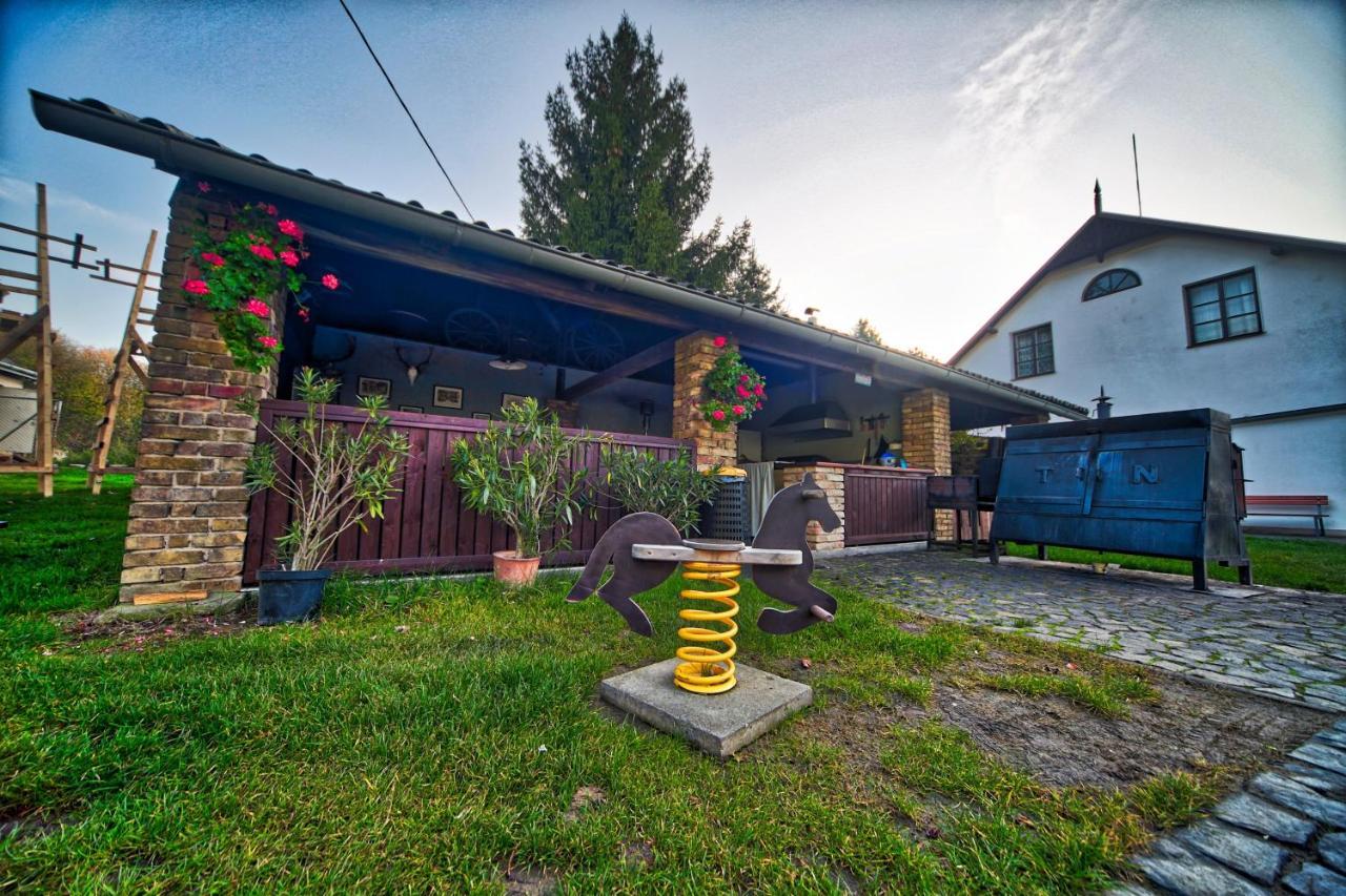 Pivovar Mlyn Štětí Exterior foto